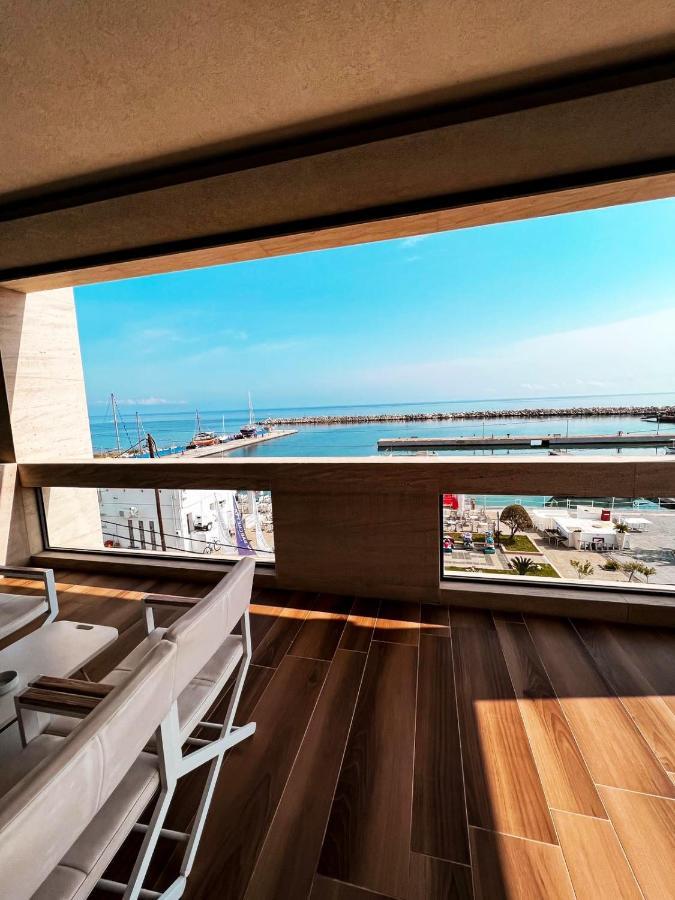 Porto Marine Hotel Platamonas Ngoại thất bức ảnh