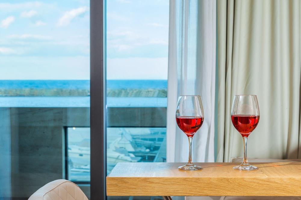 Porto Marine Hotel Platamonas Ngoại thất bức ảnh